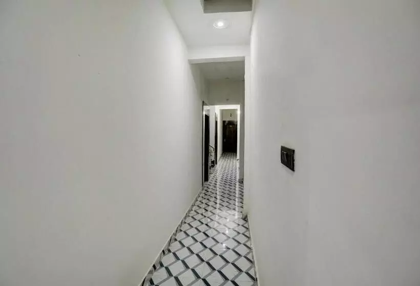 Oyo Flagship Hotel Palacio Palace