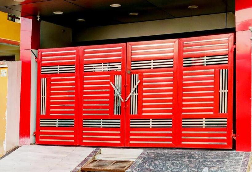 Oyo Flagship Hotel Palacio Palace