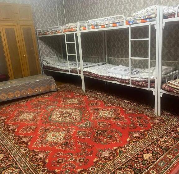 فندق صغير Ozod Guest House