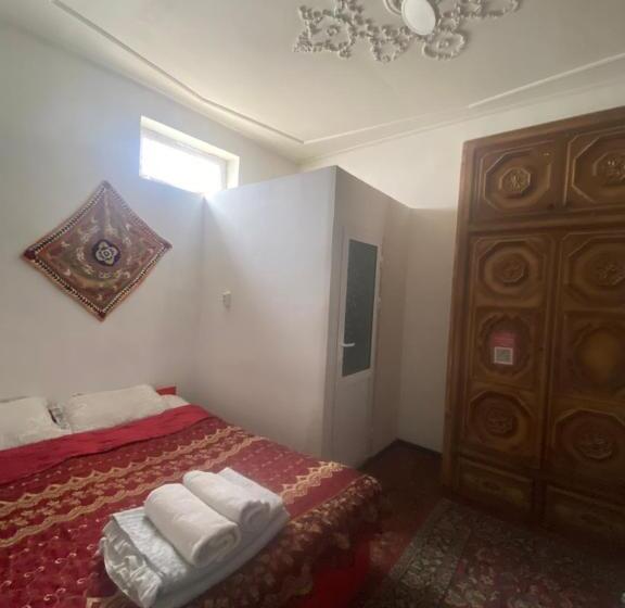 فندق صغير Ozod Guest House