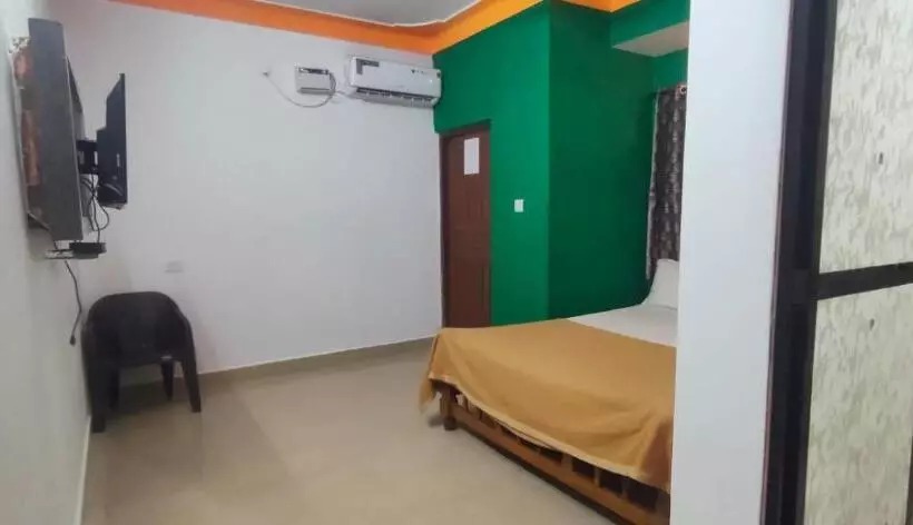 تختخواب و صبحانه Cardozo Beach House