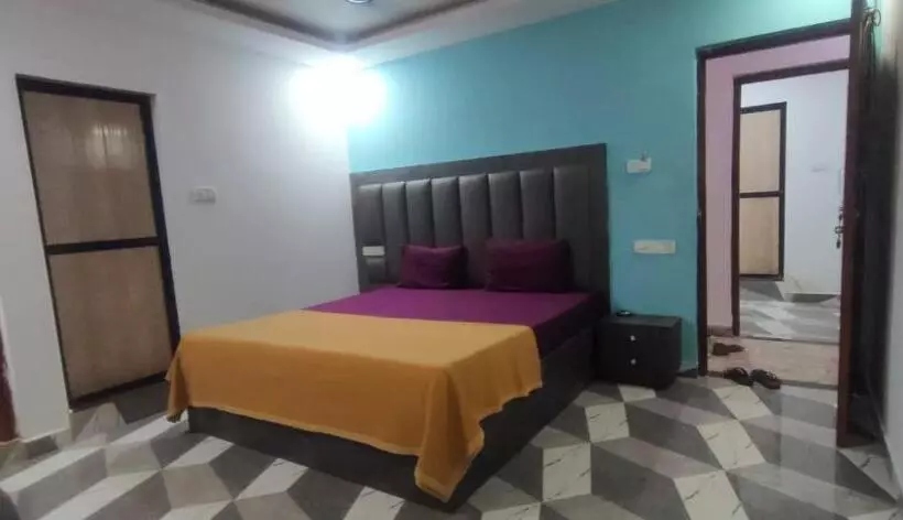 تختخواب و صبحانه Cardozo Beach House