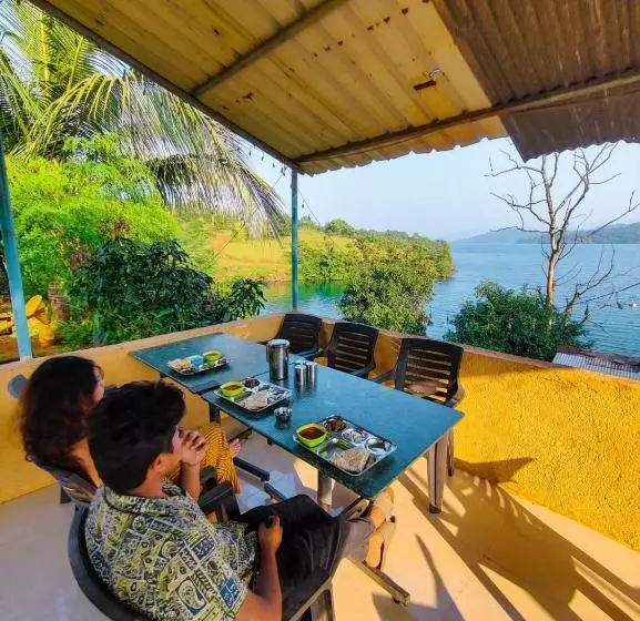 ベッドアンドブレックファースト Lakeview Resort Near Lavasa By Maharashtra Camper’s