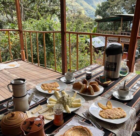 민박 Refugio De Mery Lucmabamba