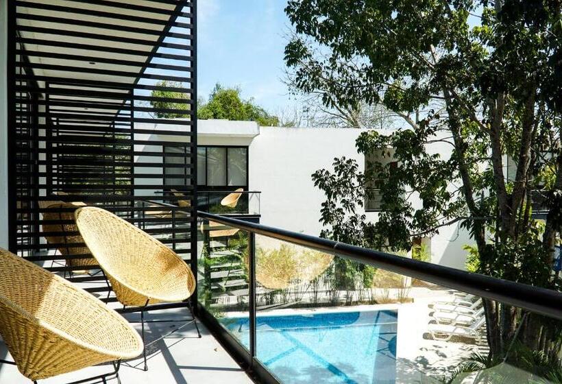 Deluxe Apartments Azure