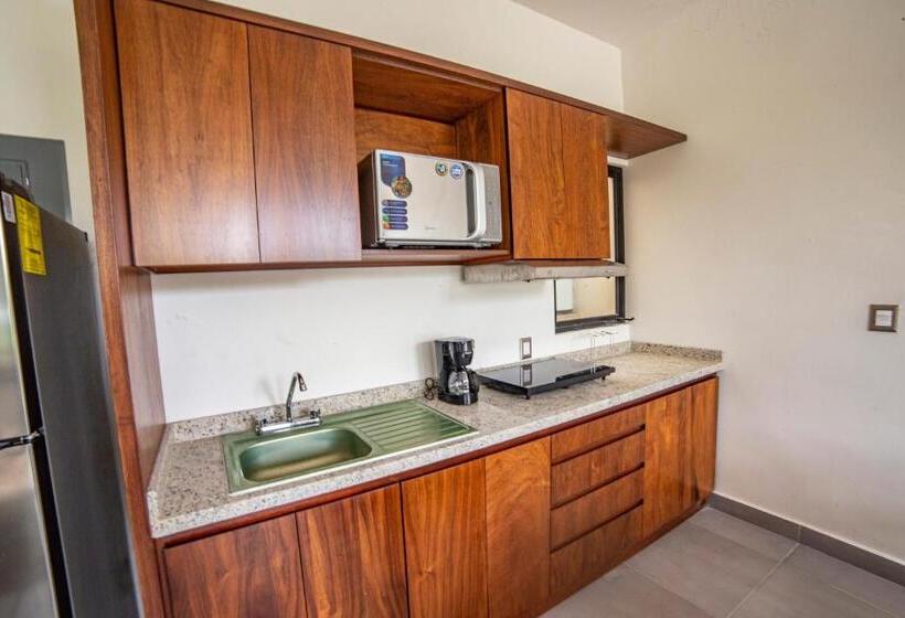 Deluxe Apartments Azure