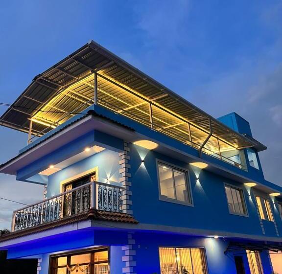 Dibs On Blue Morjim Hostel