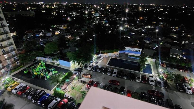 Dracarys Place 2 Condo With Balcony Unlimited Wifi Lapulapu City View