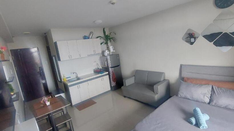 Dracarys Place 2 Condo With Balcony Unlimited Wifi Lapulapu City View