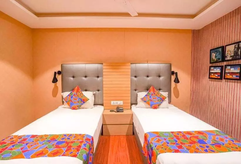 Fabhotel The Banyan