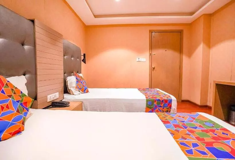 Fabhotel The Banyan