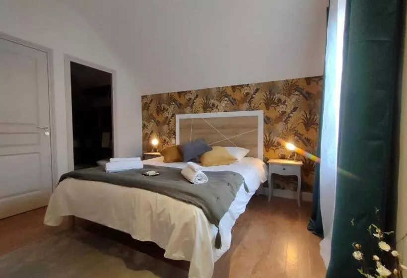 Hotelli Auberge Des Colettes