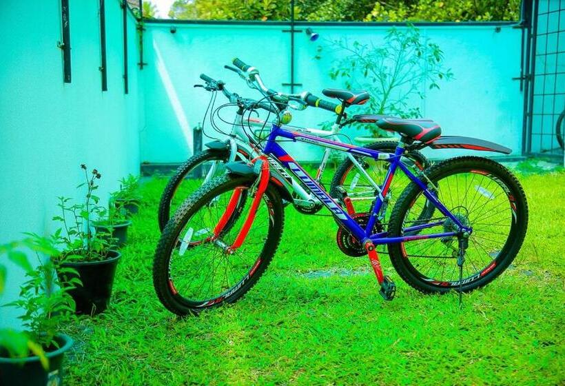 호텔 Eco Resort Kandy