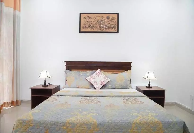 Hotelli Eco Resort Kandy