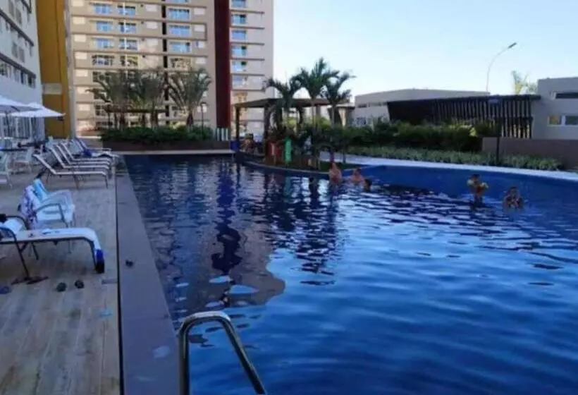 ホテル Evian Thermas   Caldas