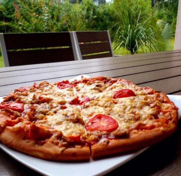 هتل Kabale Safari Club