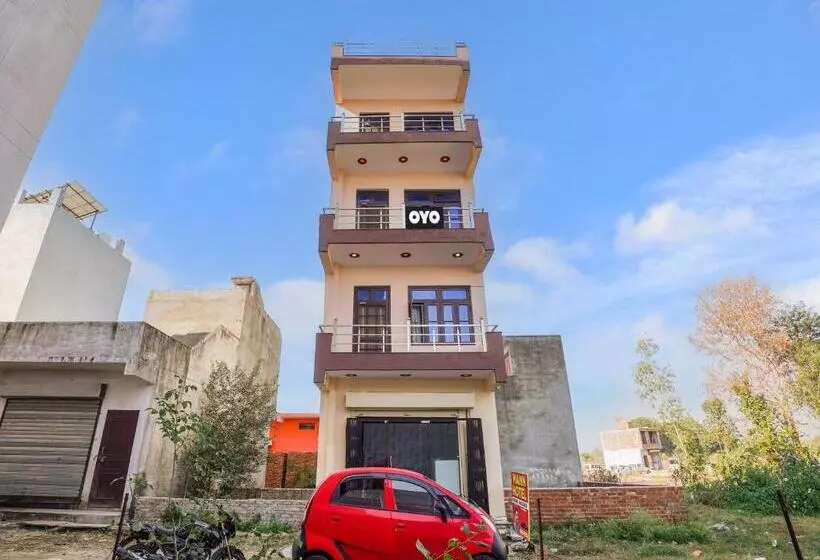 Hôtel Oyo 81181 Mann