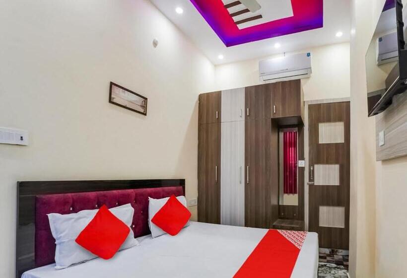 בית מלון כפרי Oyo 81181 Mann