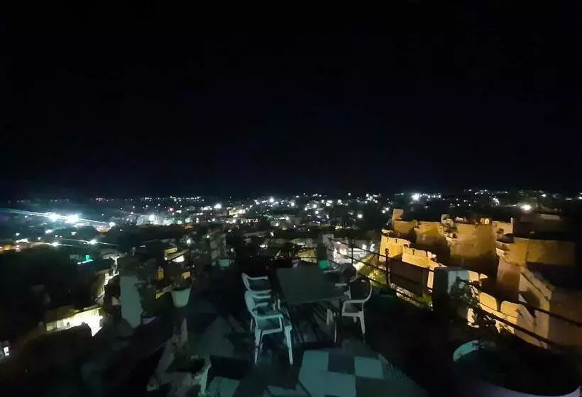 Nomadic Backpackers Hostel