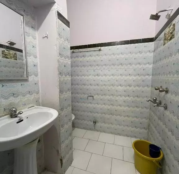Nomadic Backpackers Hostel