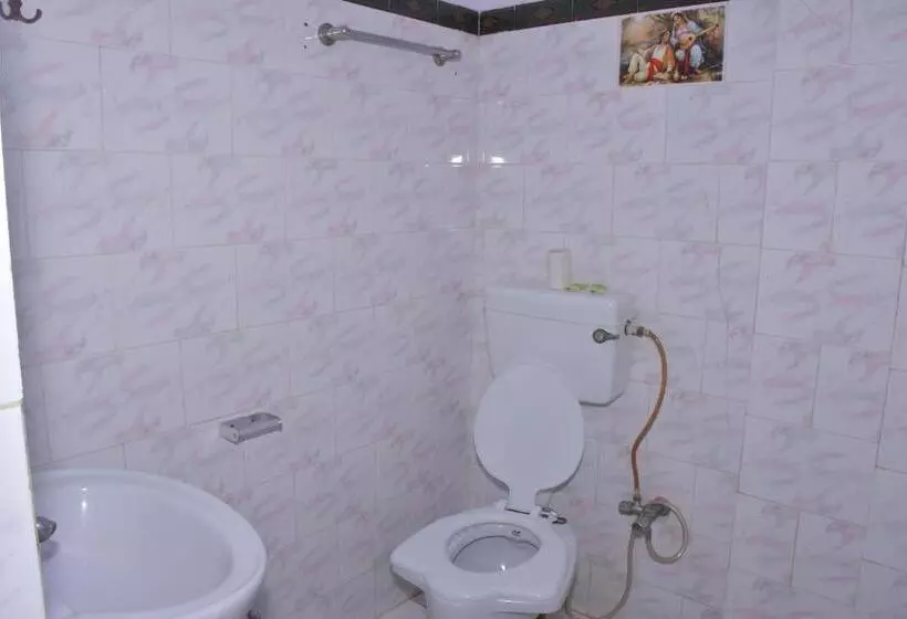 Nomadic Backpackers Hostel
