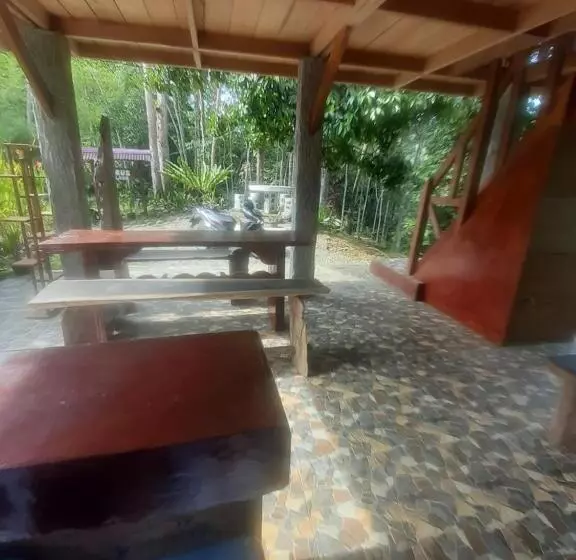 ペンション Barus Jungle View