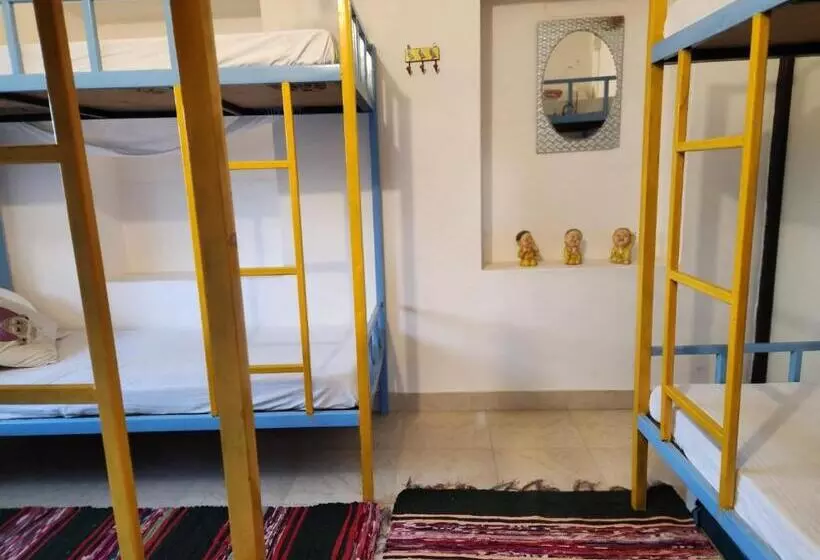 Pensione Blue Eye Hostel