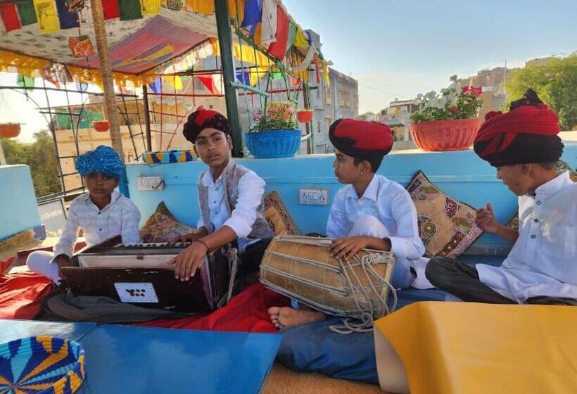 Pension Blue Eye Hostel