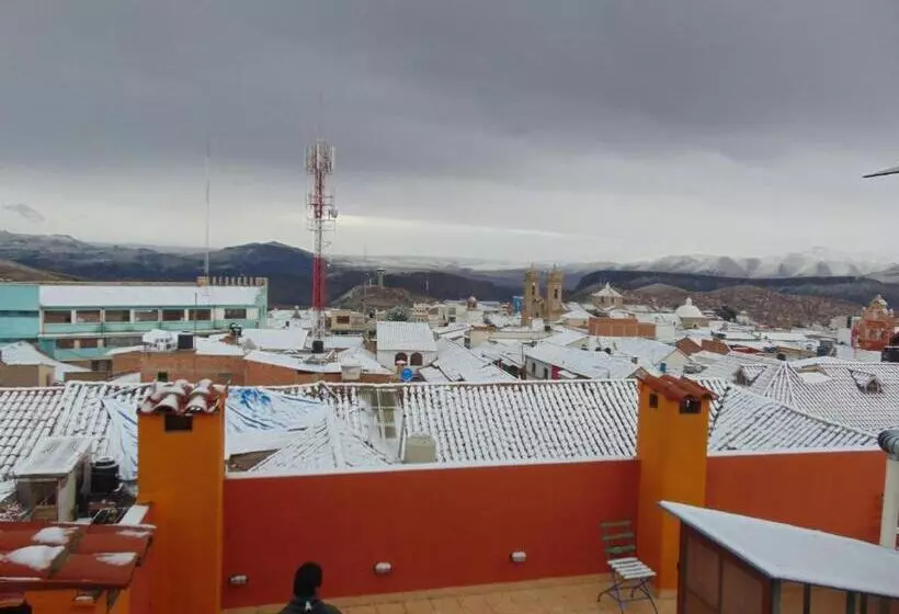 پانسیون Eucalyptus Potosi