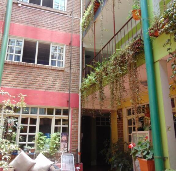 پانسیون Eucalyptus Potosi