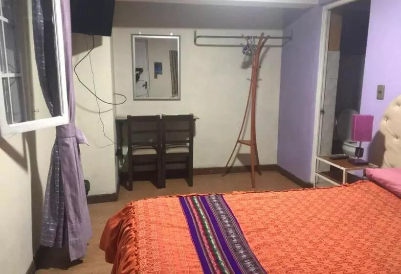 پانسیون Eucalyptus Potosi