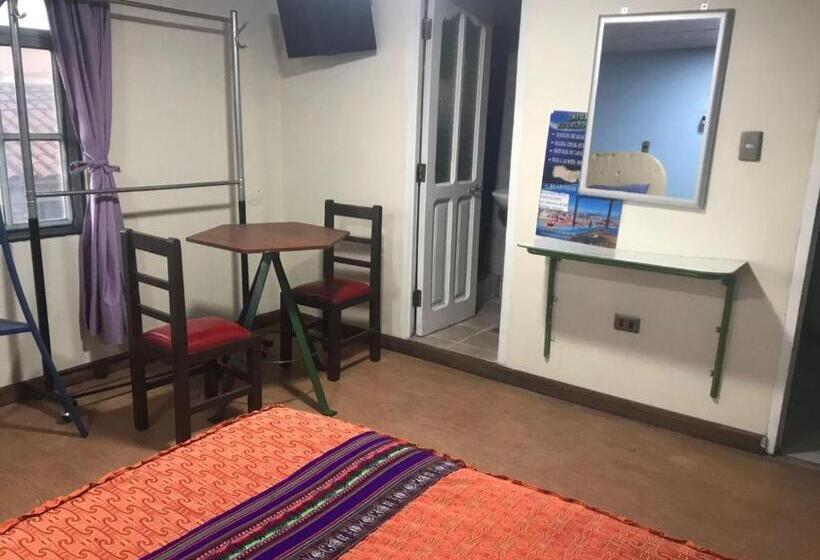 پانسیون Eucalyptus Potosi