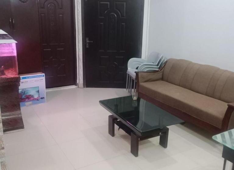 پانسیون Family Guest House In Gulshan E Iqbal , Block 10