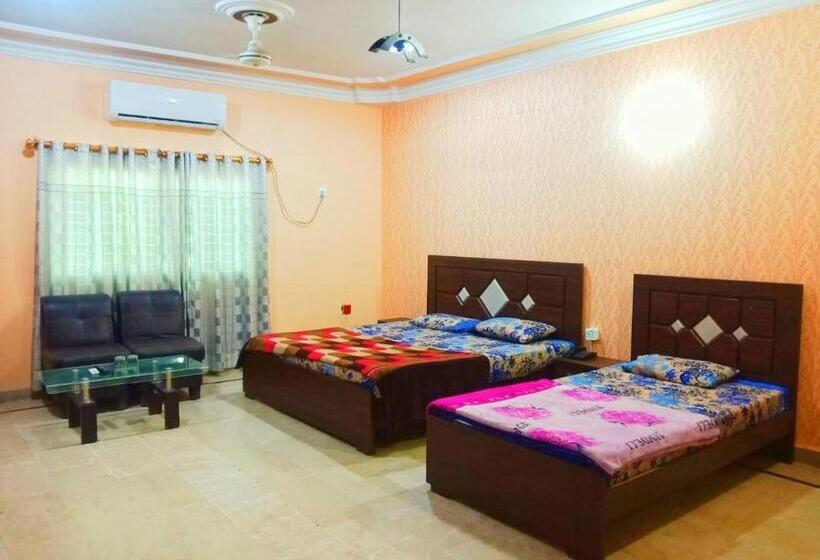 پانسیون Family Guest House In Gulshan E Iqbal , Block 10