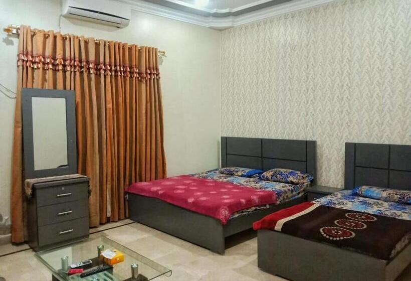 پانسیون Family Guest House In Gulshan E Iqbal , Block 10