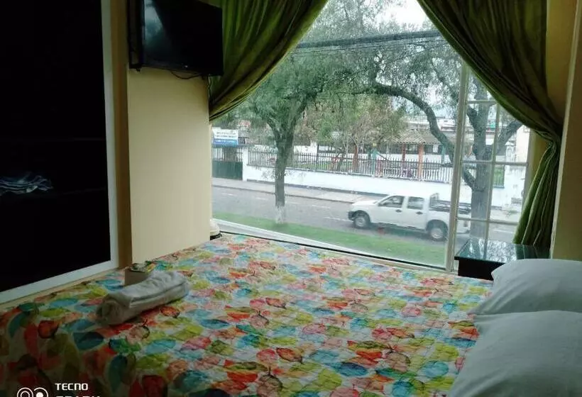 ペンション Hospedaje Yacucalle