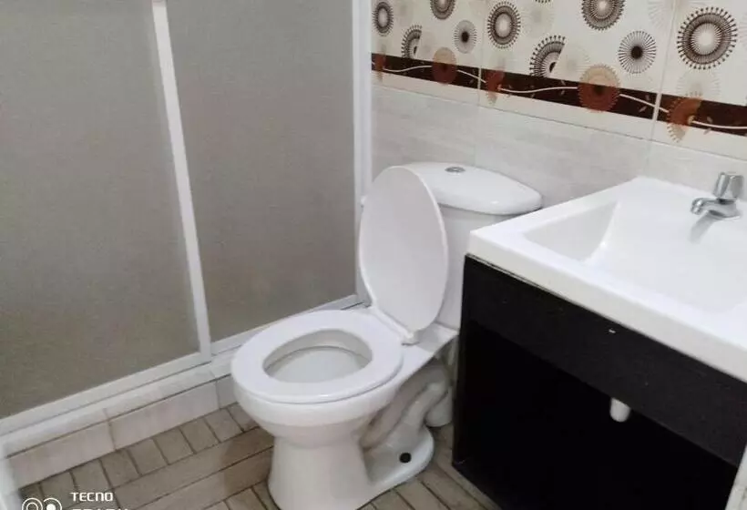 ペンション Hospedaje Yacucalle