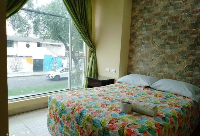 ペンション Hospedaje Yacucalle