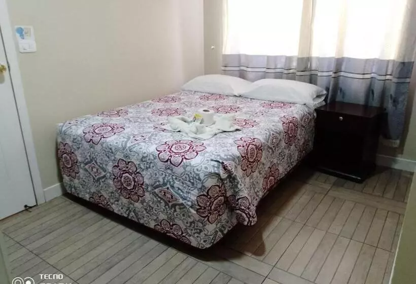 ペンション Hospedaje Yacucalle