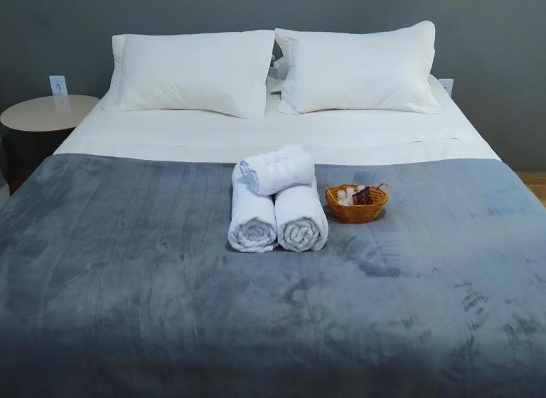 Pensjonat Quarto Privativo No Centro