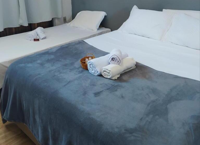 Pensjonat Quarto Privativo No Centro