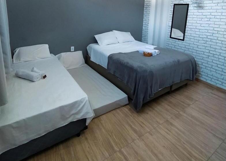 Pensjonat Quarto Privativo No Centro