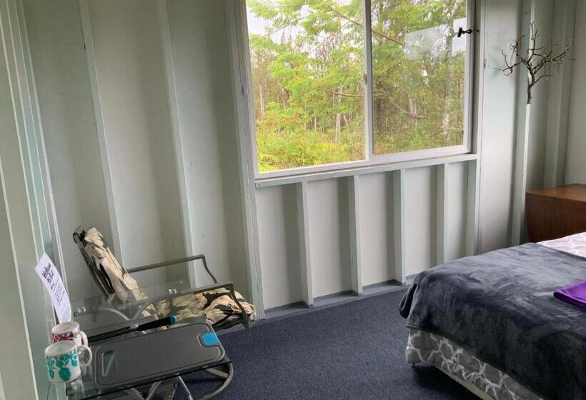 פנסיון Simple Rustic Studio Deluxe Bed In Tropical Fruits Garden