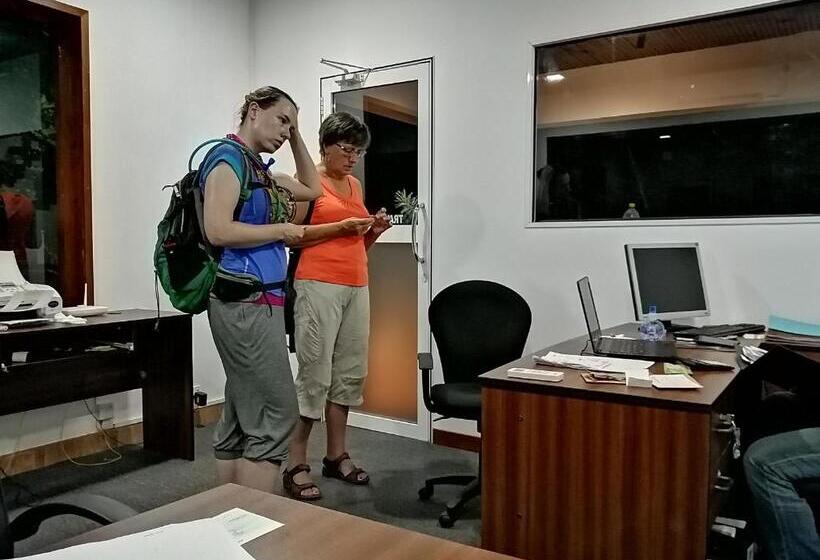 Pension Sheldon House