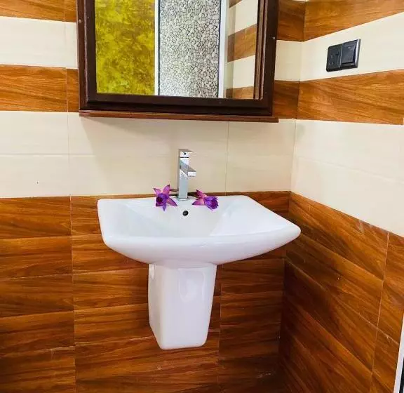 Majatalo Ocean Wave Hikakduwa