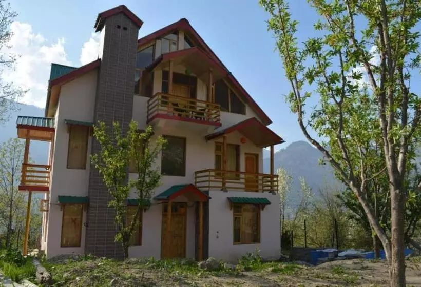 Lomakeskus Shivam Cottage Naggar, Manali