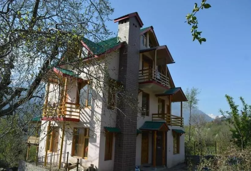 Lomakeskus Shivam Cottage Naggar, Manali