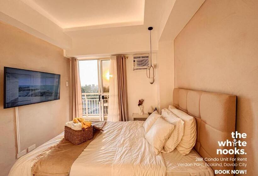 The White Nooks At Verdon Parc