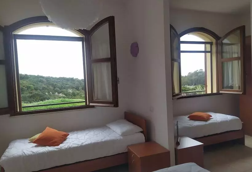 Room In B&b   Note Di Stelle Resort A Marrubiu