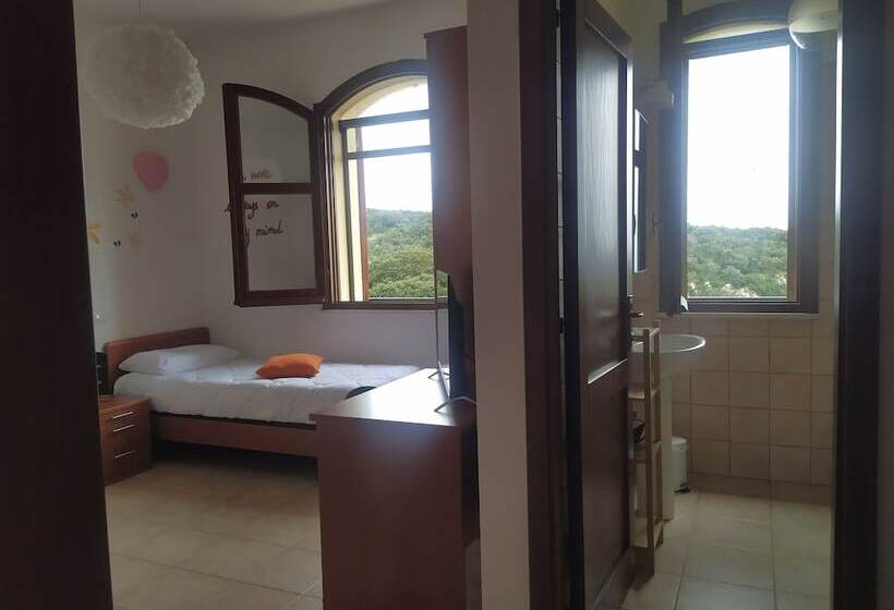 Room In B&b Note Di Stelle Resort A Marrubiu